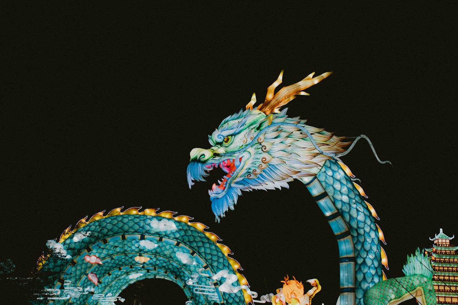 Dragon Tales: Stories from Seet Family Home